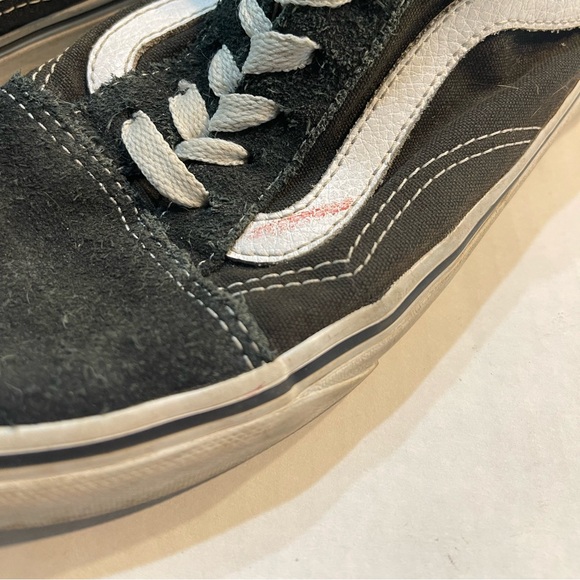 VANS OLD SKOOL SKATE SHOES - Picture 3 of 8